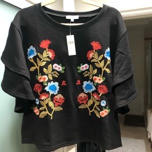 Anthropologie Moon River Black Floral Sweatshirt